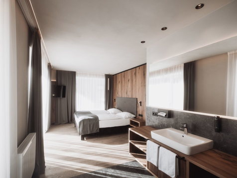 Kronplatz Luxury Suite image 5