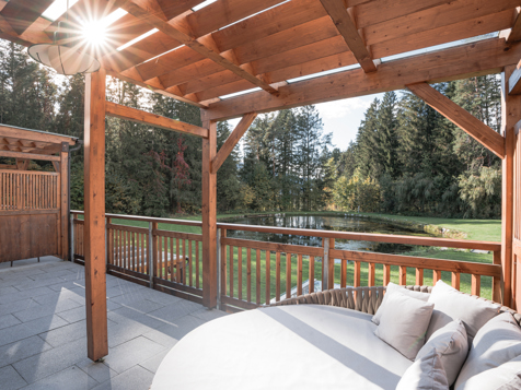 Lake Suite image 10