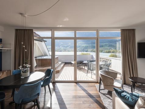 Lake Suite image 4