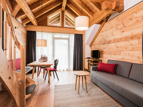 Larch Studio 65m² image 1
