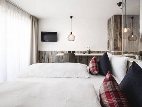 Lavarella panorama image 7