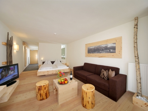 Luxury room image 1