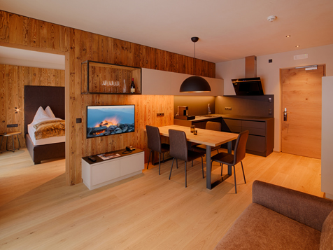Luxury Spa image 4
