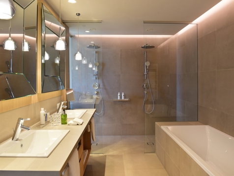 Luxury Suite for two image 2