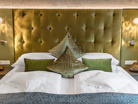 Luxury Suite with garden view image 1