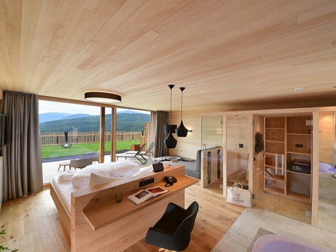 Luxury Suite with terrace Monte Silva image 1