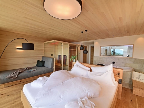 Luxury Suite with terrace Monte Silva image 2