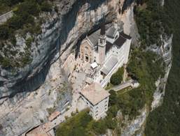 Madonna della Corona: Wie komme ich dahin?