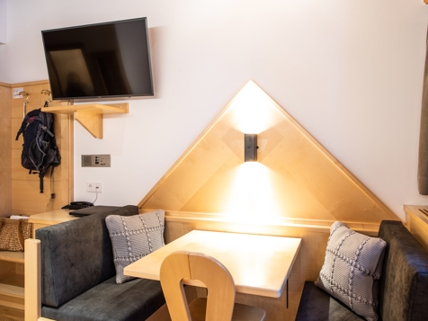Mansard room image 3