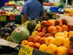 Markets at Lake Garda