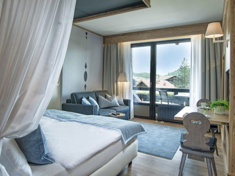 Montis Suite-3