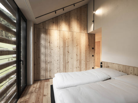 NEW! AMBROS FAMILIEN SUITE image 5