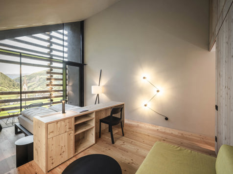 NEW! AMBROS FAMILY SUITE image 7