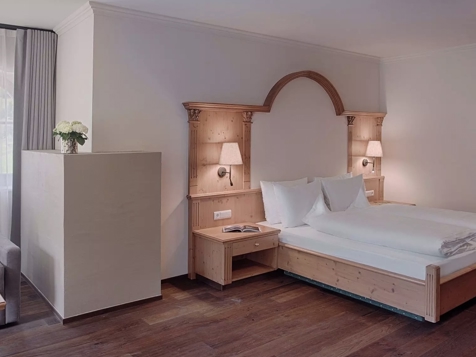 NEW restyled! MOLIN Suite image 2