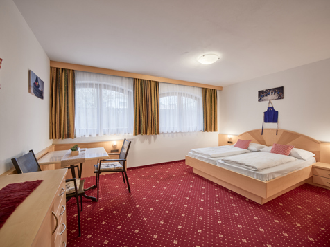 Nr. 21 - Doppelbettzimmer  image 7