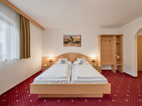 Nr. 22 Double / Triple Room image 9