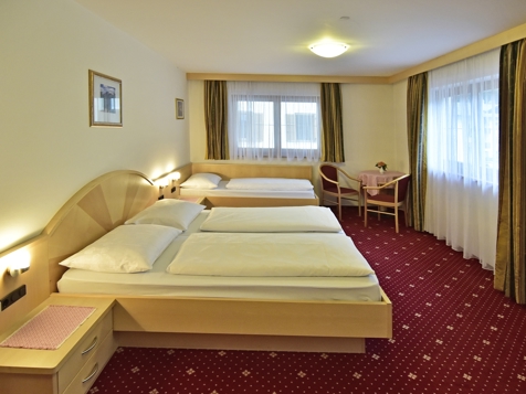 Nr. 23 - Doppelbettzimmer image 3