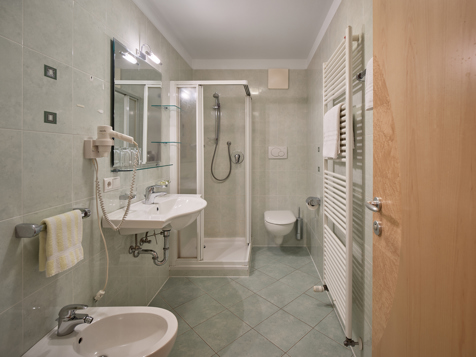 Nr. 23 - Double / Triple Room with Balcony image 13