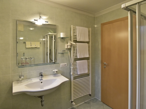 Nr. 25 Double Room with Balcony image 4