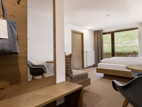 Oak Comfort image 2