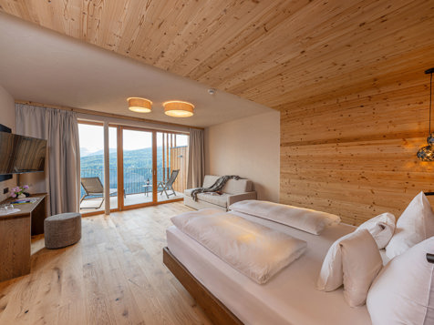 Panorama suite Dolomites image 6