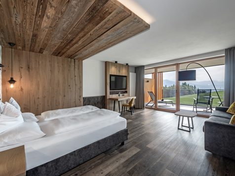 Panorama suite Dolomites image 8