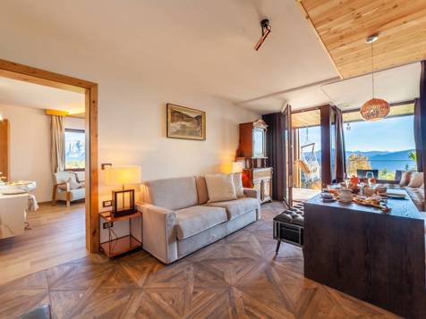 Panoramic Dolomites roof top image 1