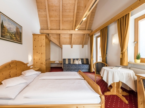 Panoramic Room image 4