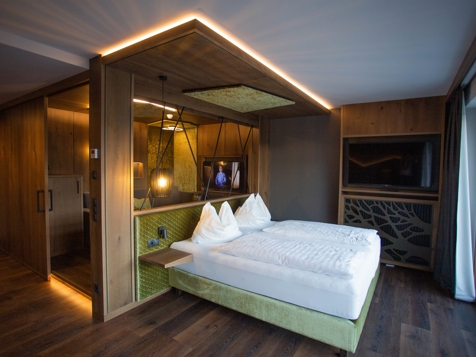 Panoramic Room image 5