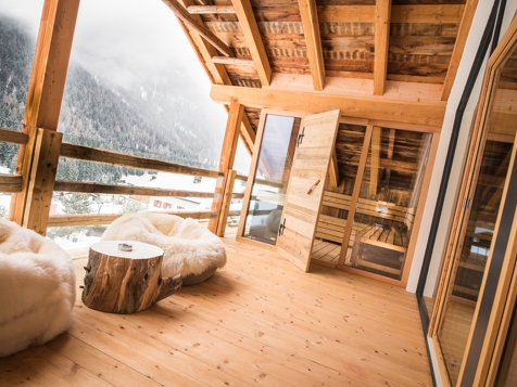 Penthouse "Mami" image 2