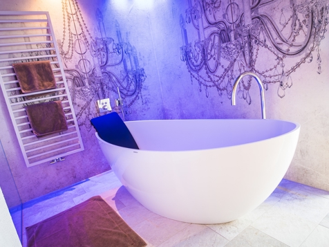 Penthouse "Mami" image 3