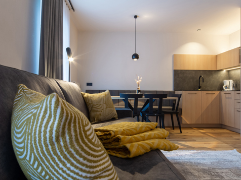 PIZ PLUS apartment with balcony fo 2-6 persons image 38