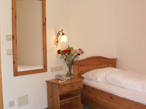 Putzenhöhe Single Room image 8
