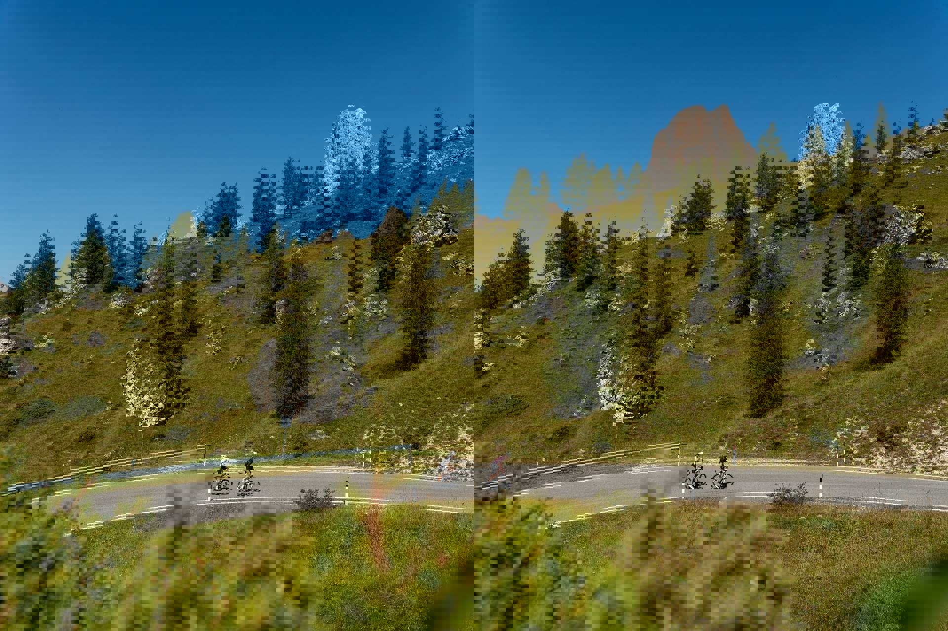 Road bike tours in the Dolomites Road bike tours in the Dolomites