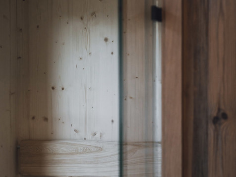 Romantic chalet image 6