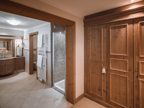 Romantic Suite-6