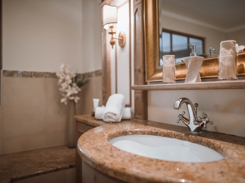 Romantic Suite-9