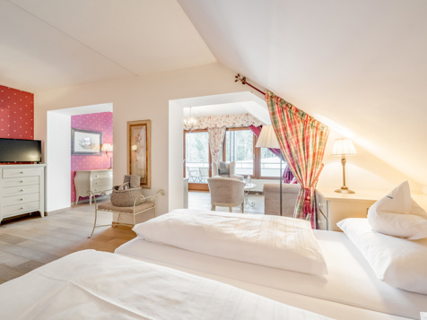 ROMANTIK SUITE image 3