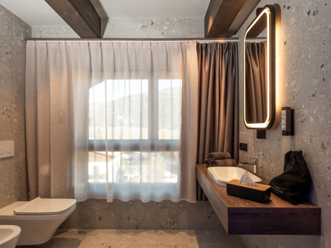 Rooftop Junior Suite image 6