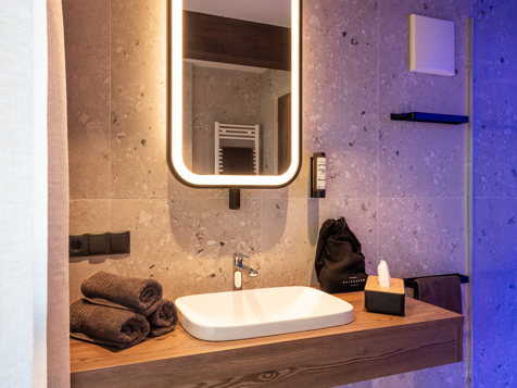 Rooftop Junior Suite image 7