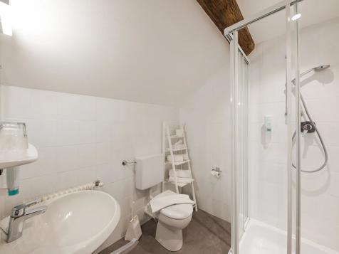 Room attic (18-22m²) image 3
