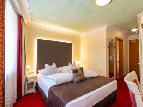 Room Junior image 2