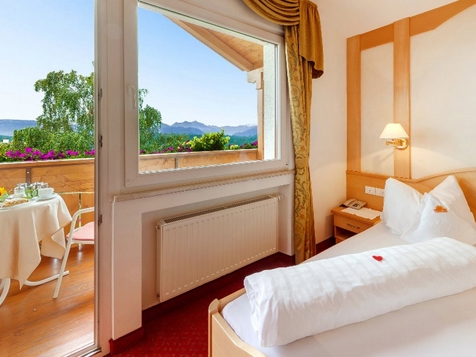 Room "Panoramablick" image 2