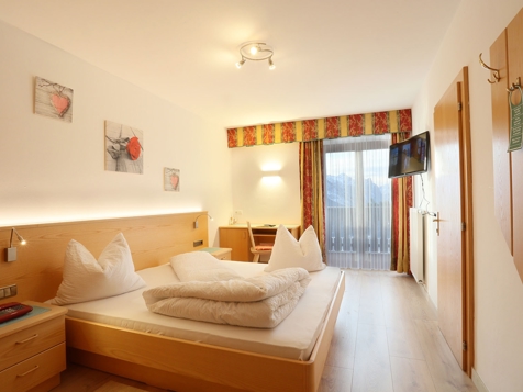 Room with mountain view image 2
