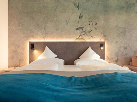 Royal Room image 1