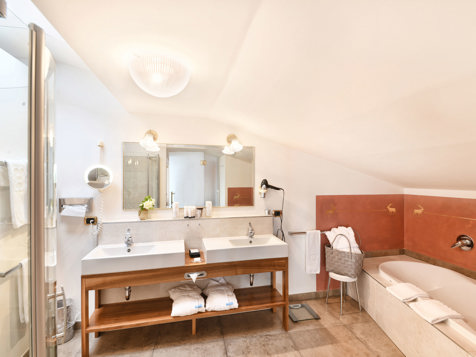 Rubein Suite image 5
