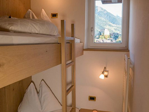 Schlossappartement image 3