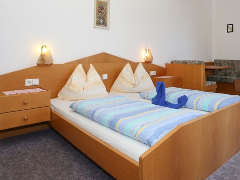 shared room image 7