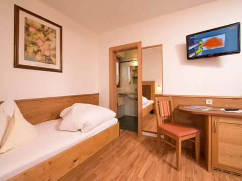 Single room classic & comfort image 1