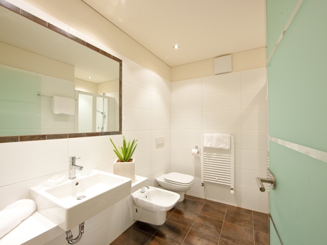 Single Room Deluxe image 1